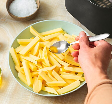 Philips Airfryer Essential XL ทอดโดยมีไขมันน้อยลงถึง 90%